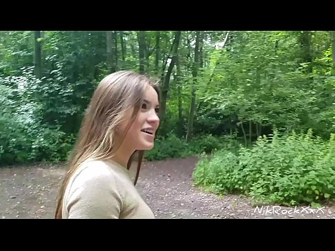 ❤️ Evelini sem predlagal, da bi seksala na javnem mestu! Rekla je da. Potem sem jo zajebal v rit in ji naredil spermo v usta. Nato se je posrkala. Ruski pornič pri nas sl.villagesexvideos.ru ❤