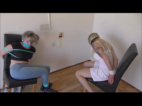 ❤️ Zasvojena / zvezana in z usti / deklica v stiski Ruski pornič pri nas sl.villagesexvideos.ru ❤