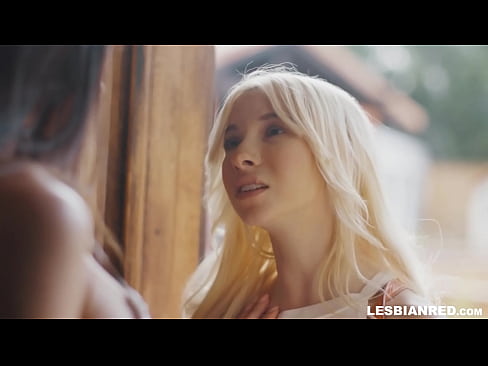 ❤️ Dekle pride domov čez nekaj mesecev in na koncu poje pičko svoje mačehe Ruski pornič pri nas sl.villagesexvideos.ru ❤